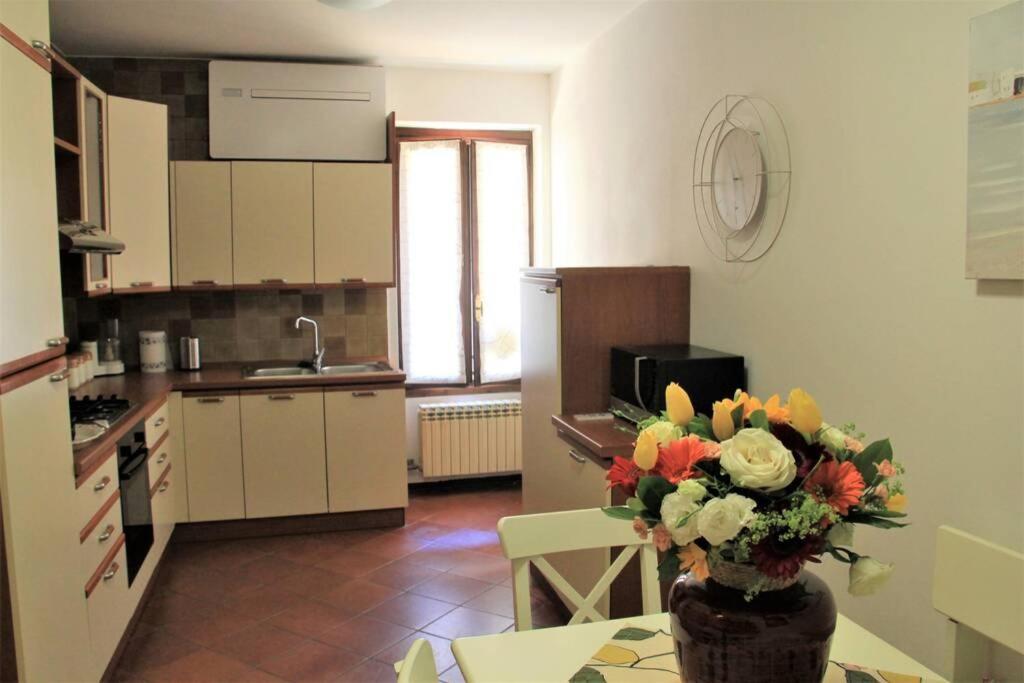 Daisy House: Nice Attic In The Historical Center Salò Εξωτερικό φωτογραφία